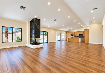 3623 Mooncrest Circle, Las Vegas, NV 89129 Living Room