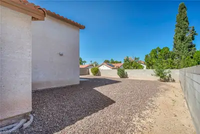 550 Kelsford Drive, Las Vegas, NV 89123 Yard