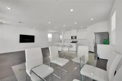 10836 Trail Mark Avenue, Las Vegas, NV 89166 Dining Area