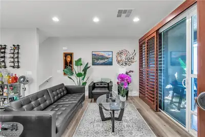9050 West Tropicana Avenue 1102, Las Vegas, NV 89147 Living Room