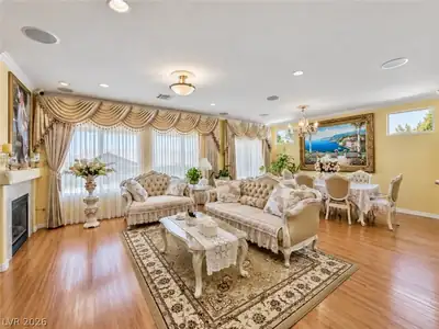 2393 AZTEC RUIN Way, Henderson, NV 89044 Living Room