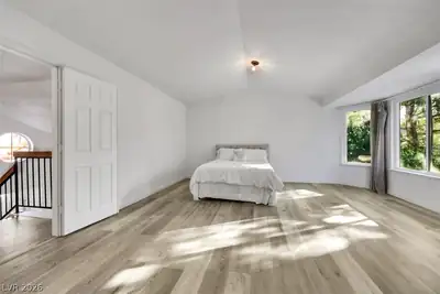 3320 Atterberry Lane, Las Vegas, NV 89117 Primary Bedroom