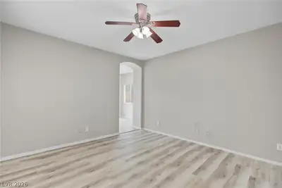 10191 Deep Glen Street, Las Vegas, NV 89178 
