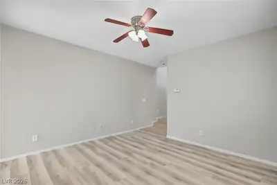 10191 Deep Glen Street, Las Vegas, NV 89178 