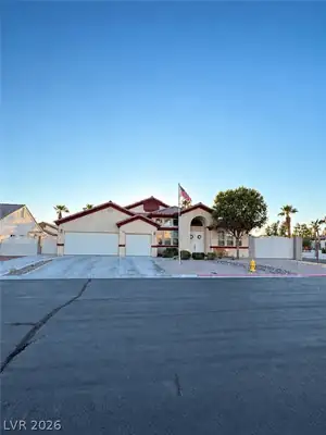 6493 Yellow Bells Court Las Vegas, NV 89131