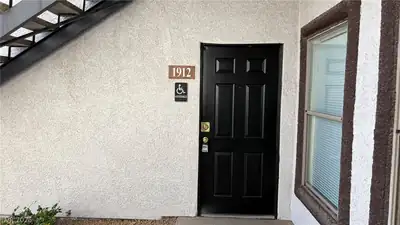 45 Maleena Mesa Street 1912, Henderson, NV 89074 Entry