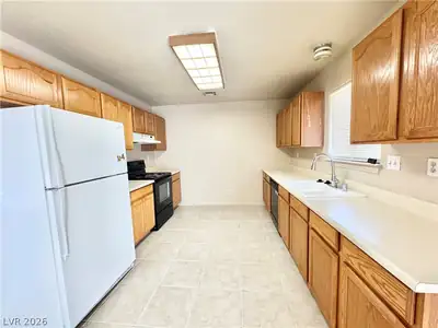 1060 Marne Court B, Pahrump, NV 89048 Kitchen