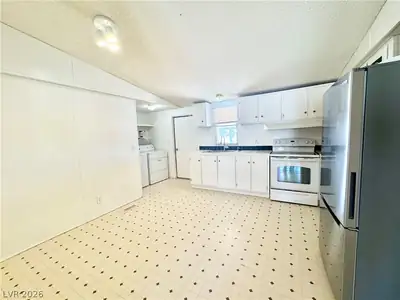 2571 Silver Sage Drive, Pahrump, NV 89060 Kitchen