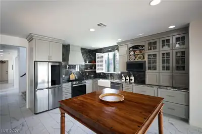 3018 Via Sarafina Drive, Henderson, NV 89052 Kitchen
