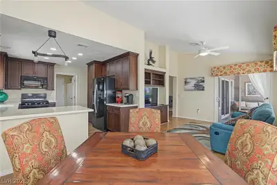 2904 Castle Bar Drive, Las Vegas, NV 89134 Dining Area