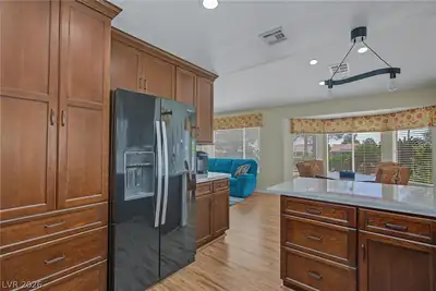 2904 Castle Bar Drive, Las Vegas, NV 89134 Kitchen