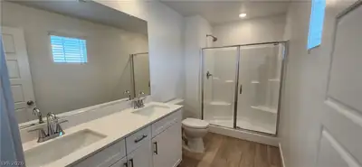 115 Scarhill Track Avenue, Henderson, NV 89011 Primary Bathroom