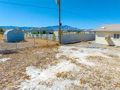 1641 West Huckleberry Street, Pahrump, NV 89048 Yard