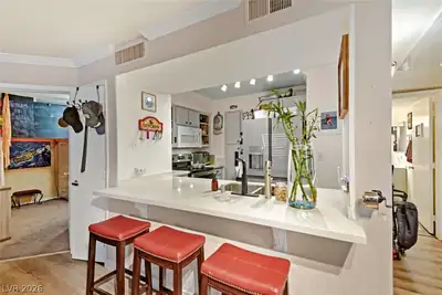 8101 West Flamingo Road 1074, Las Vegas, NV 89147 Kitchen