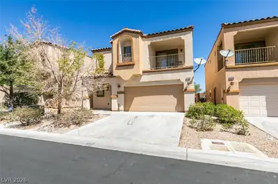 4998 Lavaliere Avenue, Las Vegas, NV 89139 Front of Structure