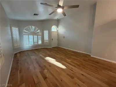 3433 Round Valley Way, Las Vegas, NV 89129 Living Room