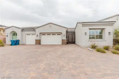 5838 Exbury Gardens Las Vegas, NV 89118