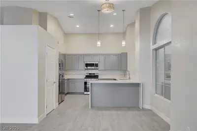 24 Myrtle Beach Drive, Henderson, NV 89074 Kitchen