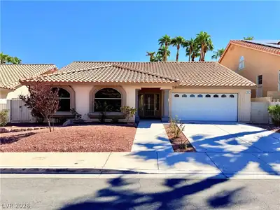 24 Myrtle Beach Drive Henderson, NV 89074