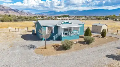 3920 Effinger Street, Pahrump, NV 89060 Front of Structure