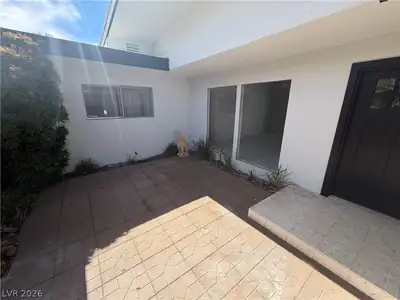 3833 South Eastern Avenue, Las Vegas, NV 89169 Courtyard