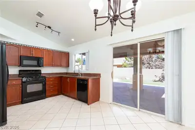 7900 White Grass Avenue, Las Vegas, NV 89131 Kitchen