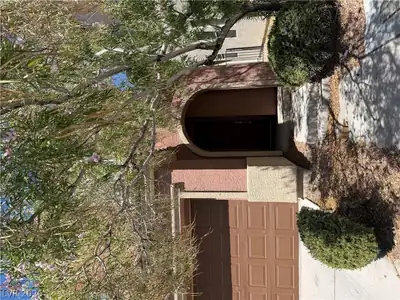 7534 Brisa Del Mar Avenue, Las Vegas, NV 89179 Front of Structure