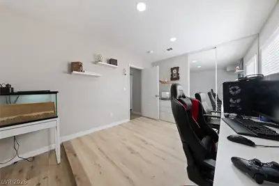 624 Black Sand Court, Henderson, NV 89011 Bedroom