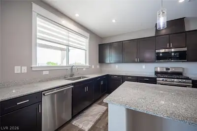 5390 Vista Del Canyon Circle, Las Vegas, NV 89149 Kitchen