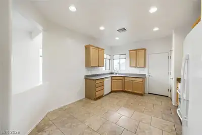 6160 Isola Peak Avenue, Las Vegas, NV 89122 