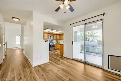 2105 Fountain Springs Drive, Henderson, NV 89074 Dining Area