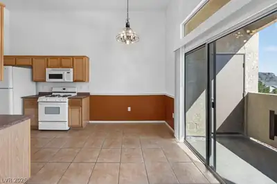 3575 Cactus Shadow Street 204, Las Vegas, NV 89129 Dining Area