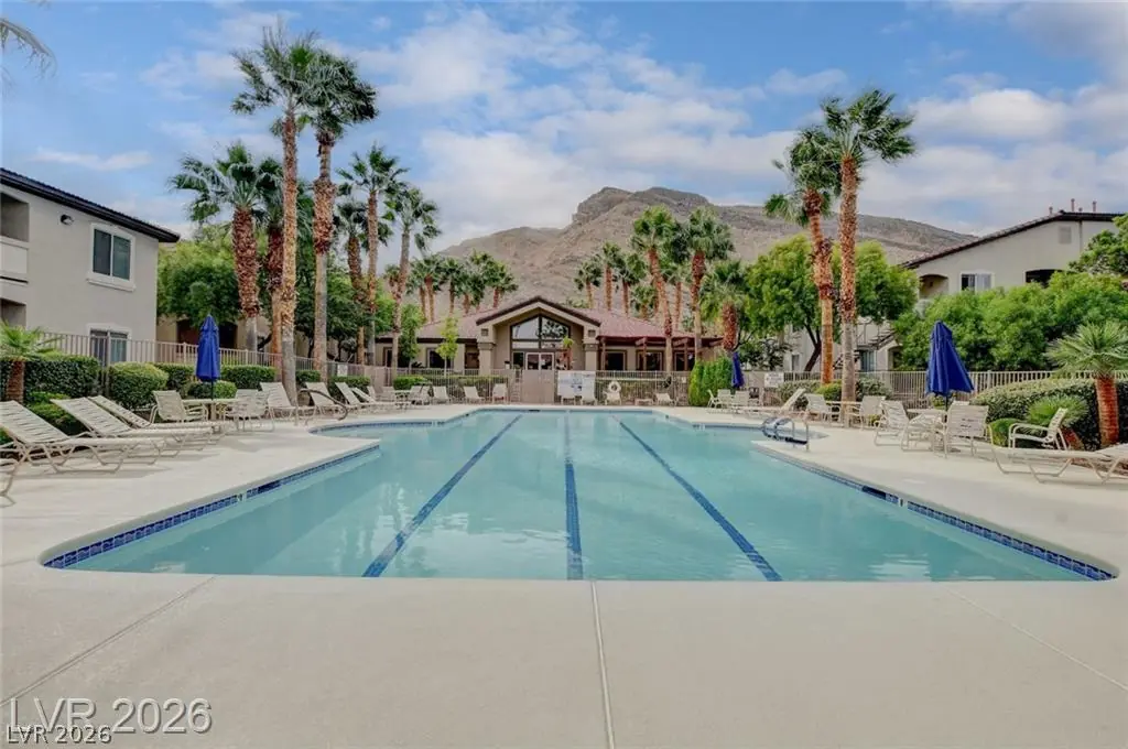 3575 Cactus Shadow Street 204, Las Vegas, NV 89129
