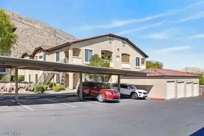 3575 Cactus Shadow Street 204, Las Vegas, NV 89129 Front of Structure