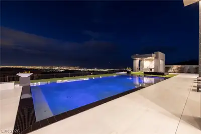 5 Sunset Strip, Henderson, NV 89012 Pool