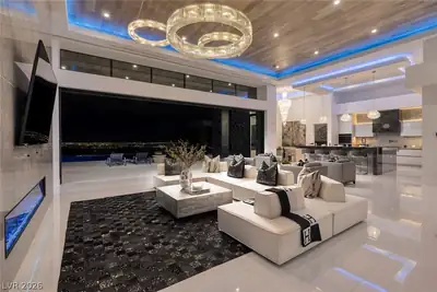 5 Sunset Strip, Henderson, NV 89012 Living Room