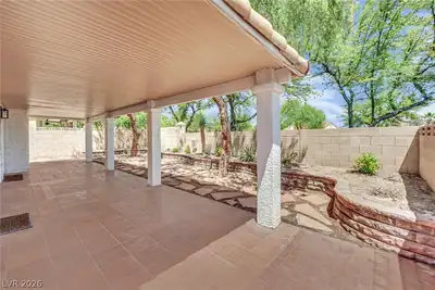 9228 Sun Rose Avenue, Las Vegas, NV 89134 Patio