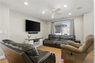7943 Lions Mane Court, Las Vegas, NV 89123 Living Room