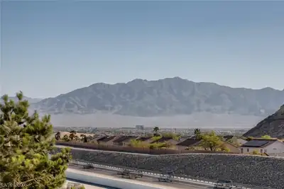 10550 ALEXANDER Road 2080, Las Vegas, NV 89129 
