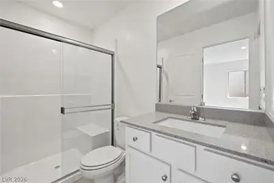 6724 Violet Cascade Avenue, Las Vegas, NV 89156 Bathroom