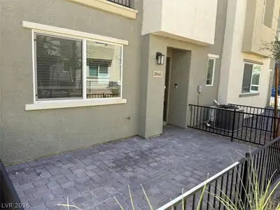 2642 Wimbledon White Court, North Las Vegas, NV 89086 Patio
