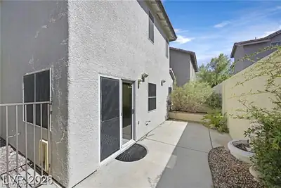 10239 Keystone Pastures Street, Las Vegas, NV 89183 Patio