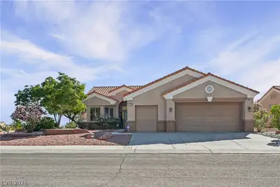 2128 Sun Cliffs Street, Las Vegas, NV 89134 Front of Structure