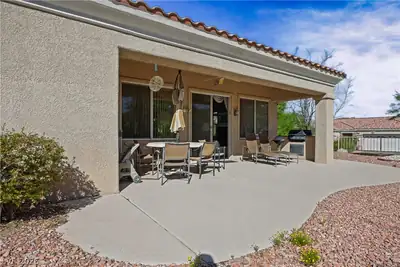 2128 Sun Cliffs Street, Las Vegas, NV 89134 Patio
