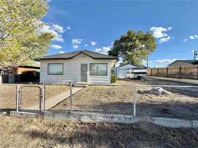 1114 Avenue K Street, Ely