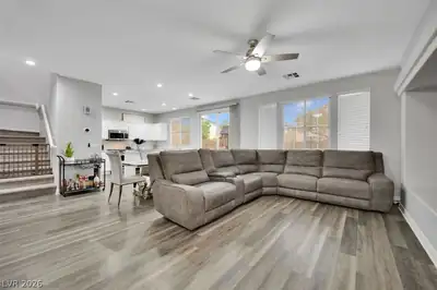 6940 Willow Warbler Street, North Las Vegas, NV 89084 Living Room