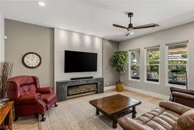 10713 Beringer Drive, Las Vegas, NV 89144 