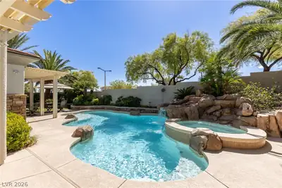 10713 Beringer Drive, Las Vegas, NV 89144 