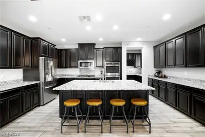 362 Via Del Salvatore, Henderson, NV 89011 Kitchen