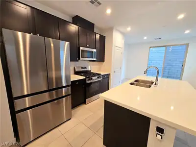 9234 Rampa Street, Las Vegas, NV 89166 Kitchen